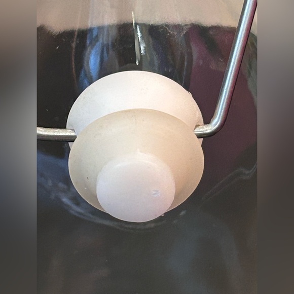 Ikea Korken Bottle Decanter Clear Glass Metal & Silicone Swing Lock Lid - Picture 2 of 5